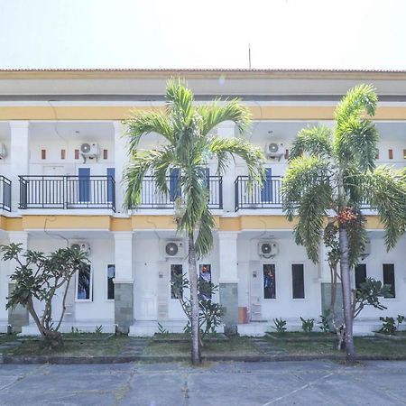 Oyo 1486 Tantular Residence Denpasar  Exterior photo
